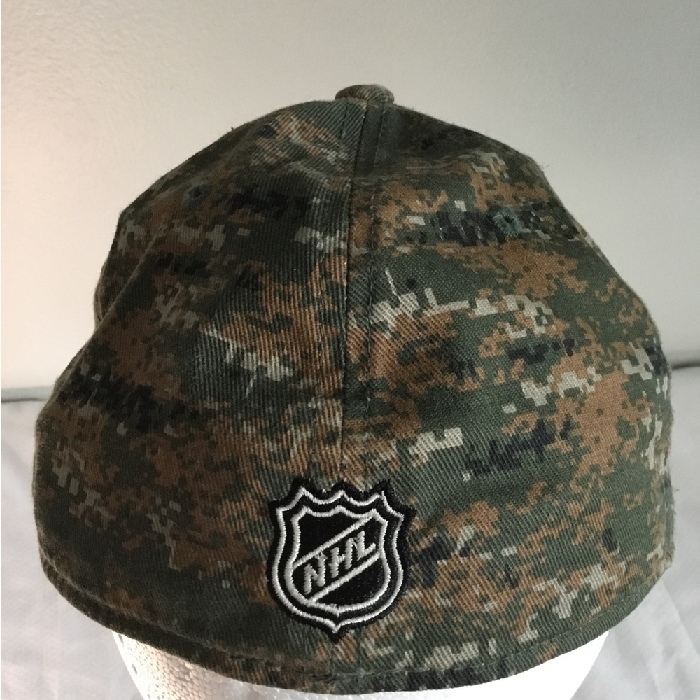 Buffalo Sabres Mens cap. - Picture 5 of 7